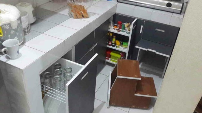 Pengen Memiliki Kitchen Set yang Tahan dari Serangan Rayap Pertimbangkan Bahan Bahan Berikut