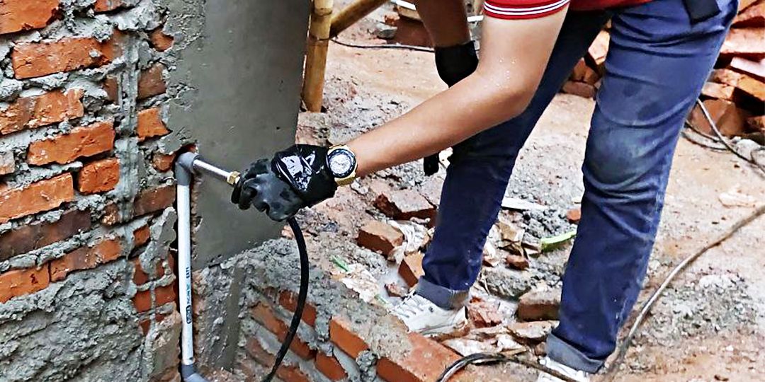 Rayap Pergi, Rumah Aman! Jasa Basmi Profesional di Kebon Melati