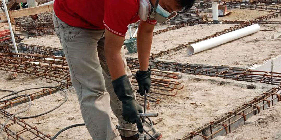 Layanan Jasa Basmi, Semprot, dan Anti Rayap Profesional di Bitung Jaya Bebas Rayap Sekali Tindakan!
