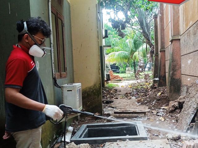 Pembasmi Rayap dan Semprot Rayap Terpercaya di Jombang dan Pondok Ranji
